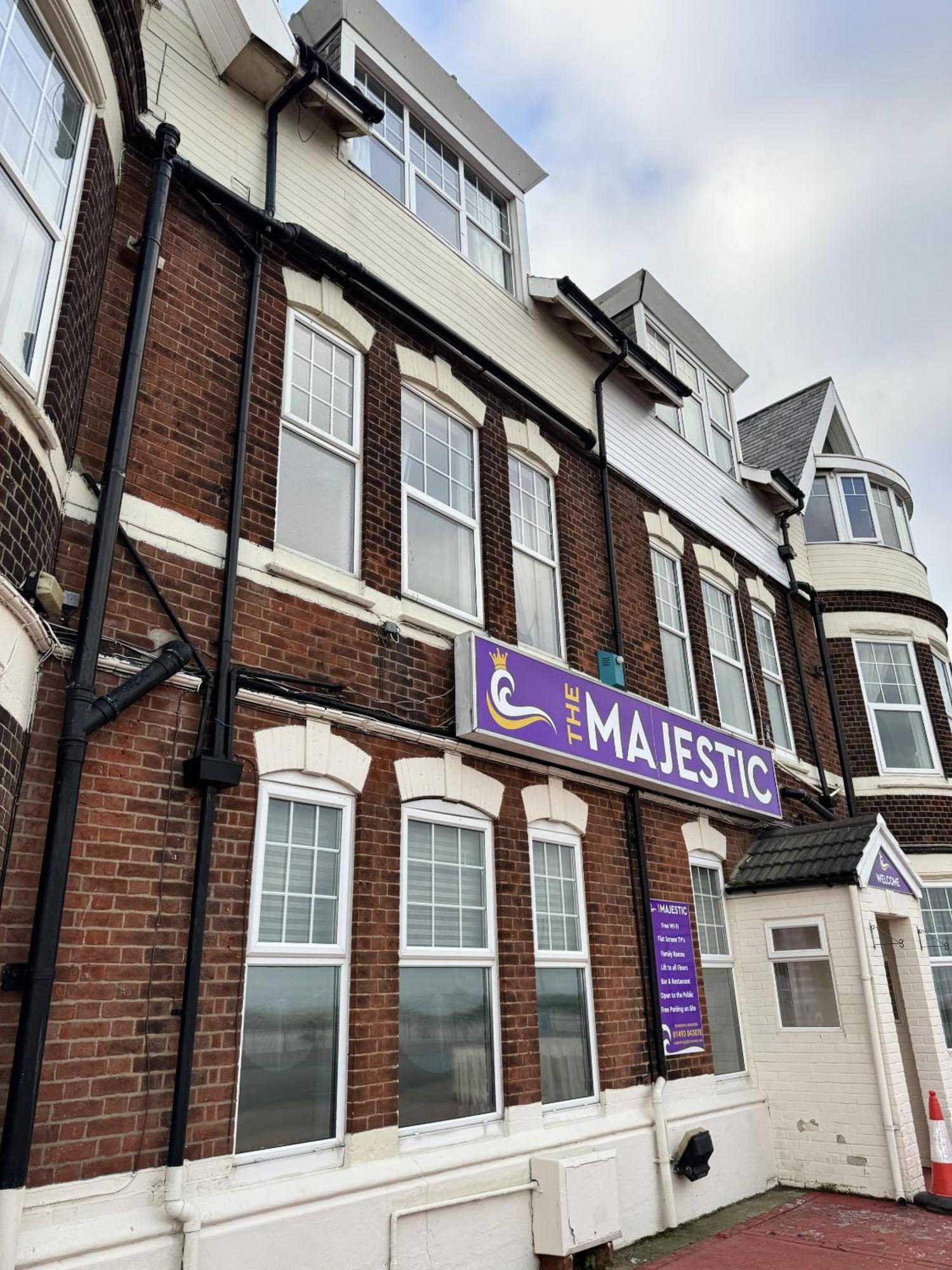 The Majestic Bed and Breakfast Great Yarmouth Exterior foto